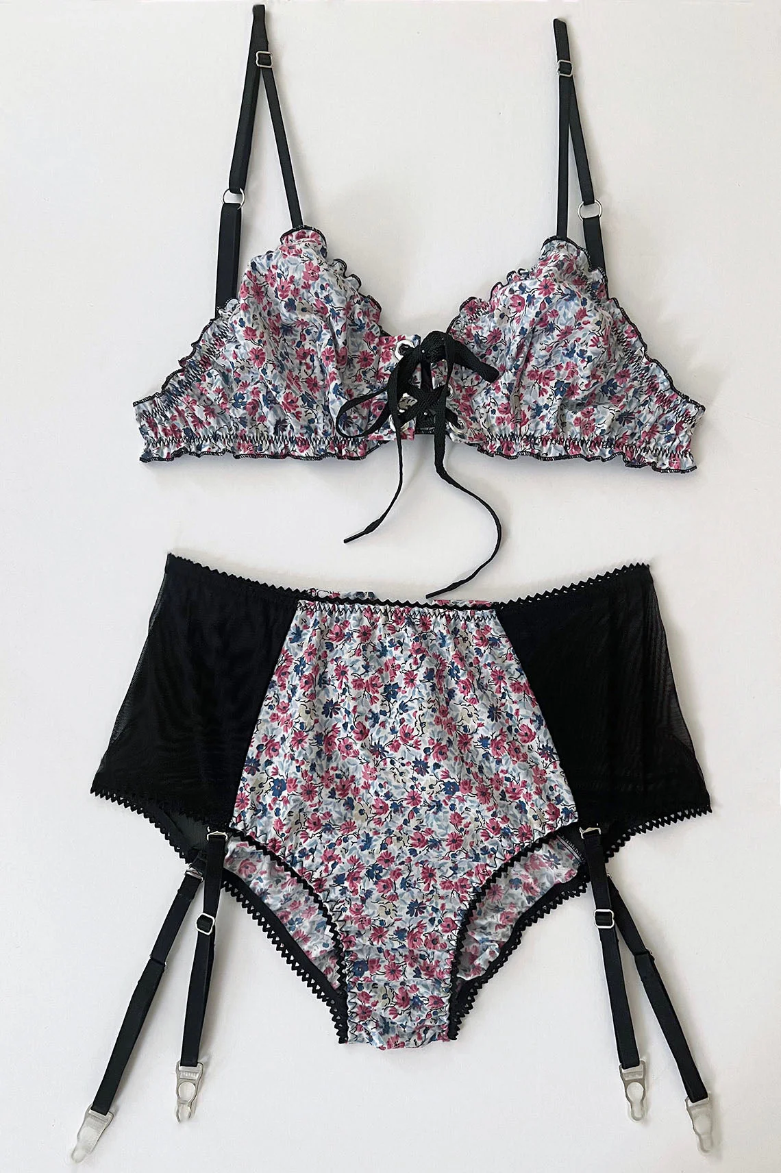 Clare Bare: Cardamine Bralette - Ditsy Floral - Image 4