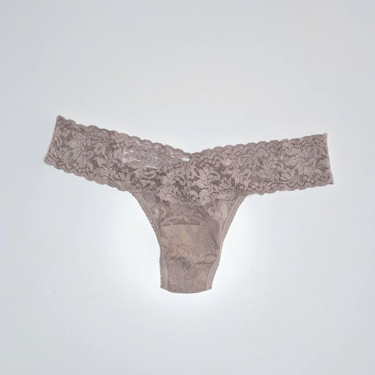 Hanky Panky: Lace Low Rise Thong - Basics - Image 5