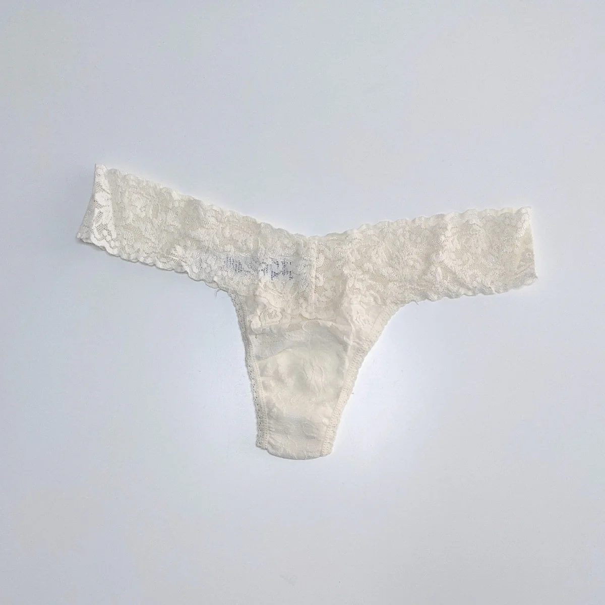 Hanky Panky: Lace Low Rise Thong - Basics - Image 8