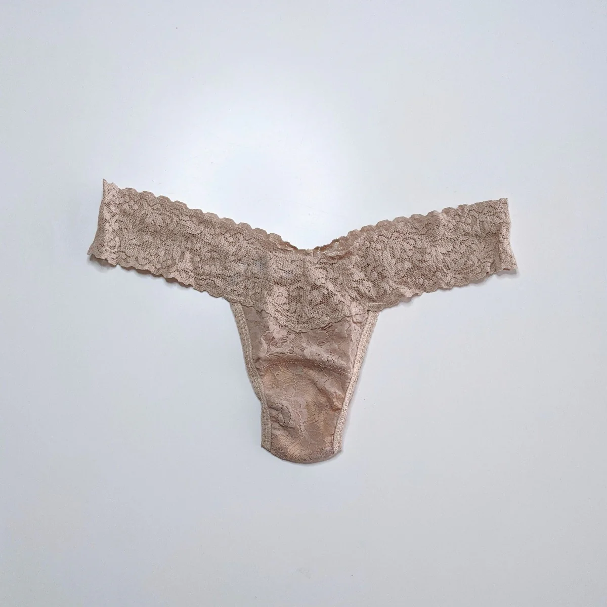 Hanky Panky: Lace Low Rise Thong - Basics - Image 9