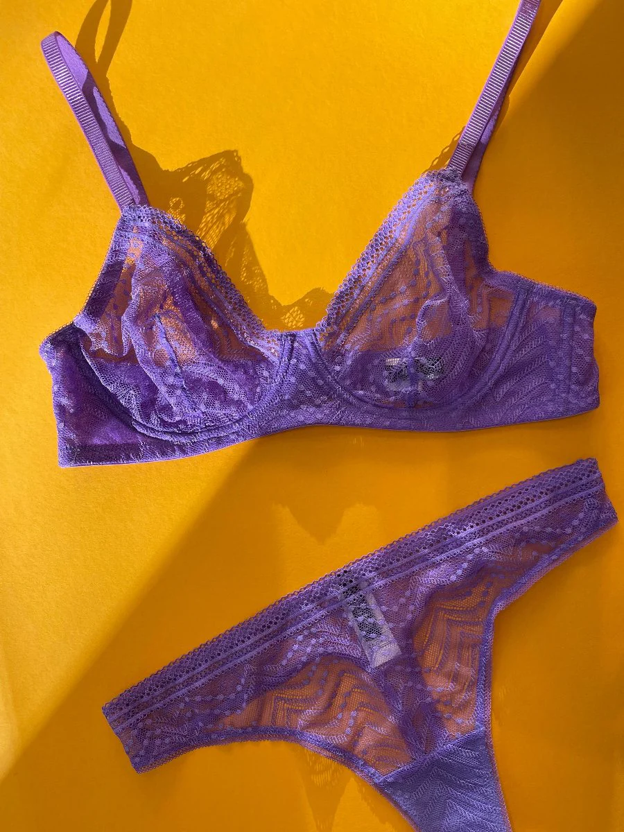 Huit: Eclatante Underwire Bra - Violet - Image 3