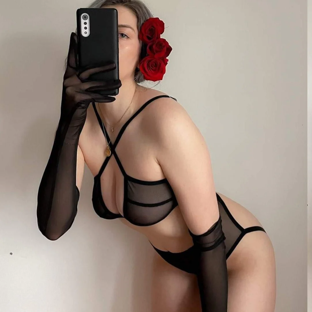 Kayleigh Peddie: Azalea Ouvert Brief - Black - Image 4