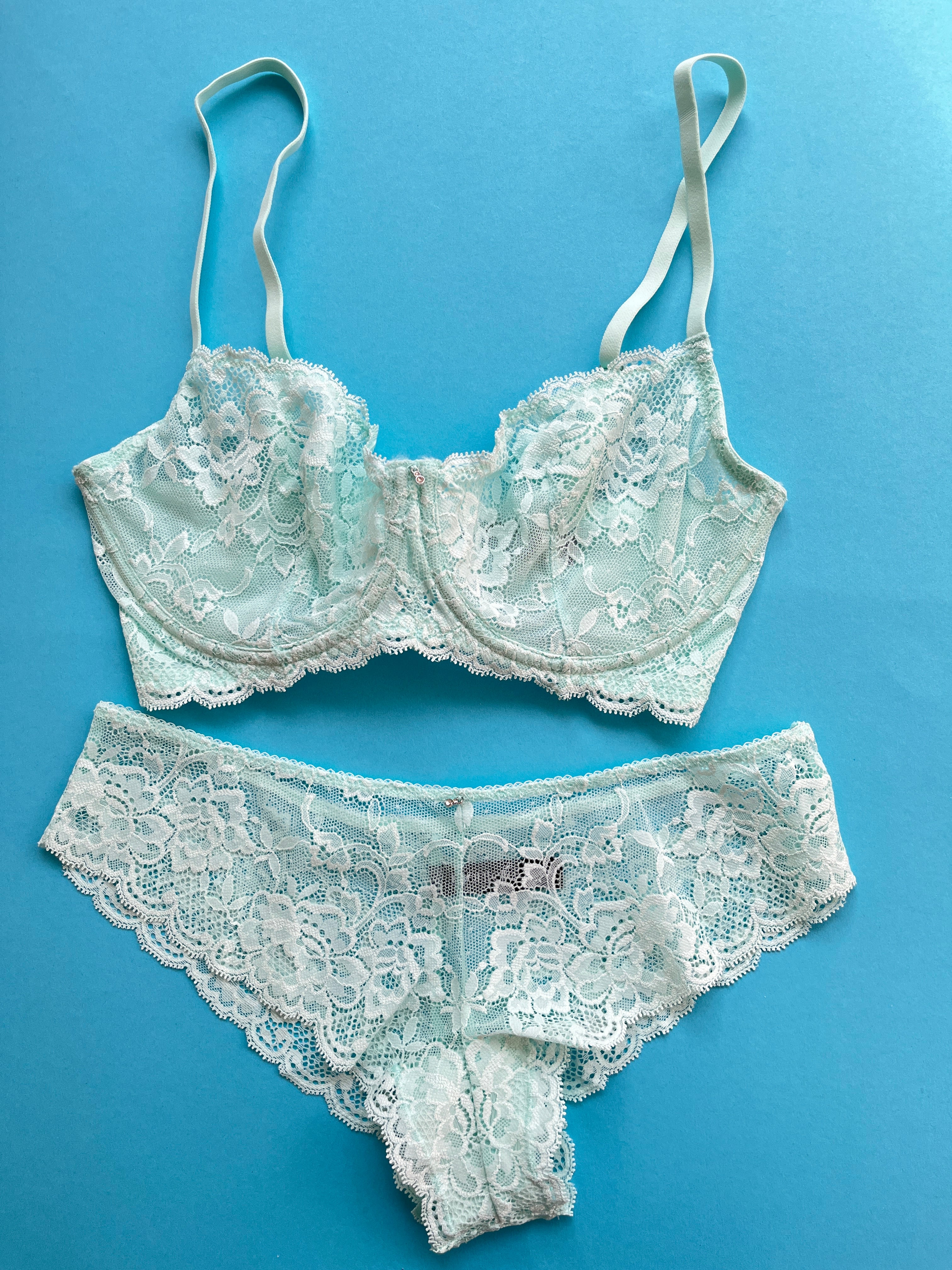 Montelle: Flirt Demi Lace Bra - D+ Cups Only - Image 5